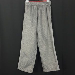 Boys youth size 8 Joggers 
Excelente condition